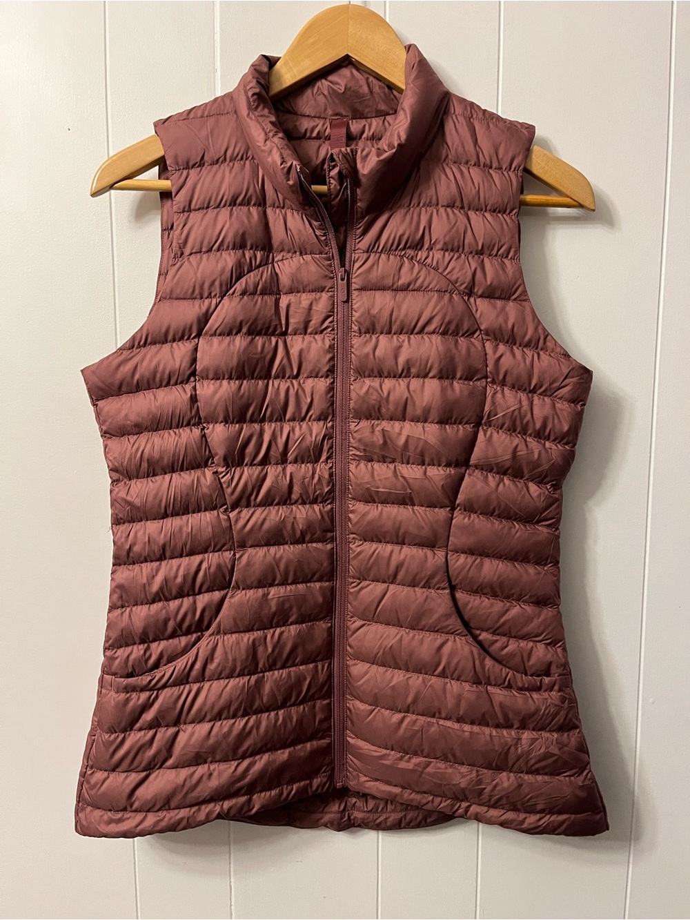 Lululemon Pack It Down Vest Misty Mocha W4BELS Puffer Down Filled Packable - Picture 2 of 11